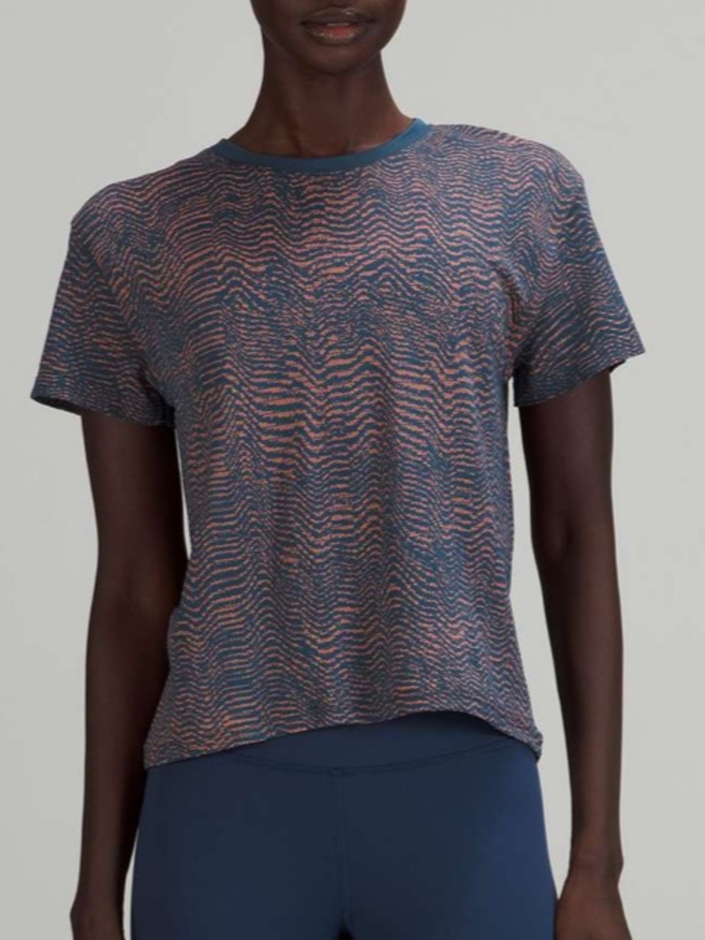 lululemon athletica navy/peach train to be short sleeve tee